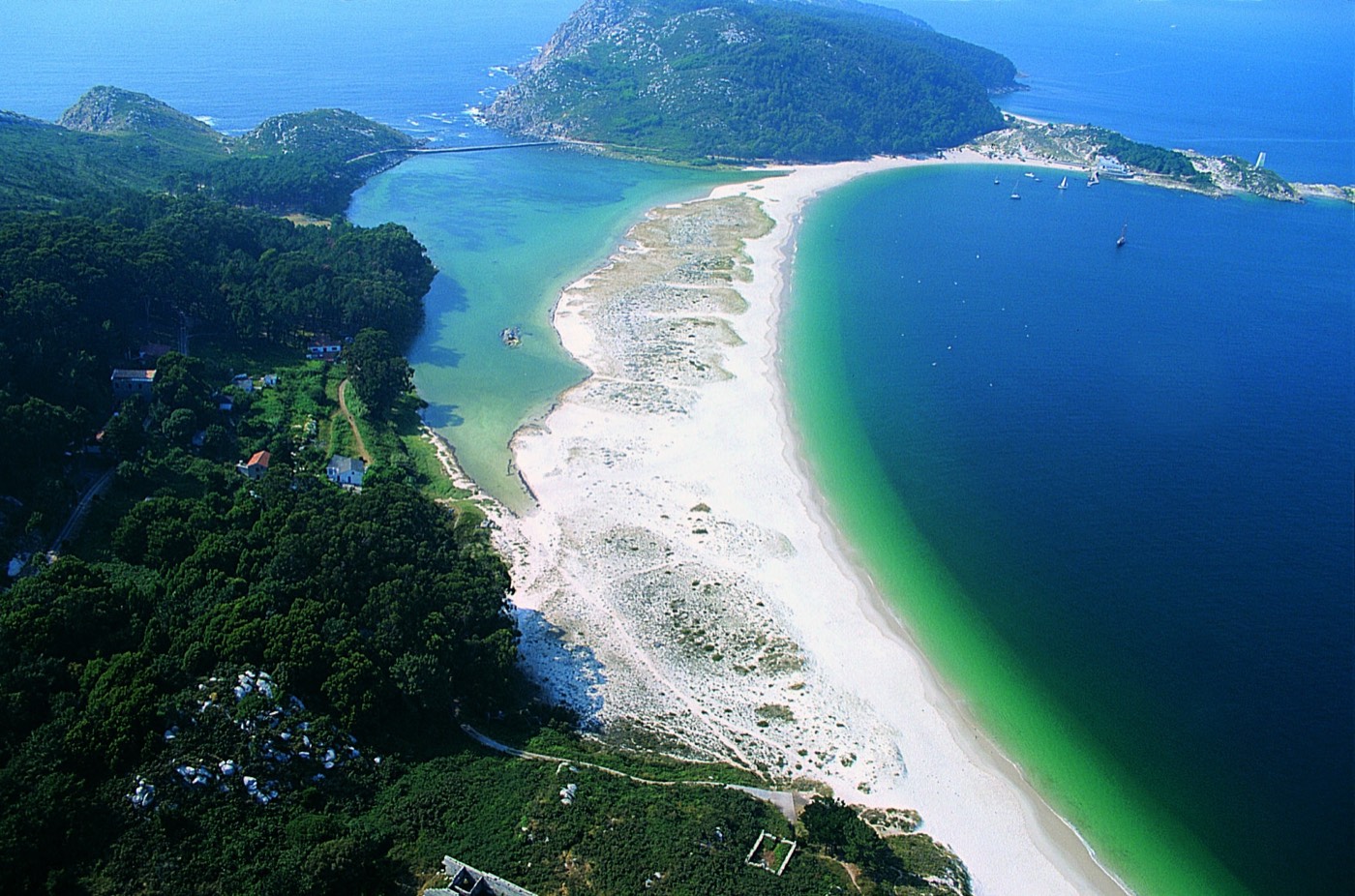 Panorámica aérea del litoral atlántico gallego