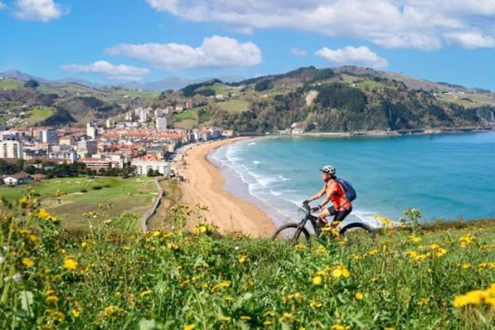 Senda del Camino Portugués de la Costa frente al océano